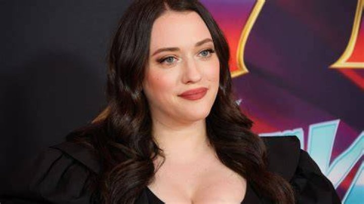 Kat Dennings Cleavage: Celebrating the Actress's Iconic Style and Confidence