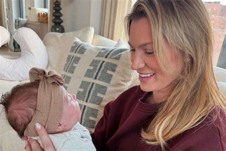 Lindsay Hubbard's Baby Father: Who is He and What You Need to Know