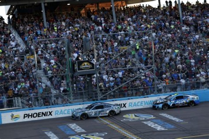 Phoenix Raceway: The Ultimate Guide to NASCAR and Motorsports