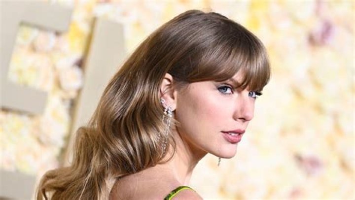 Taylor Swift Nudes: The Truth Behind the Rumors