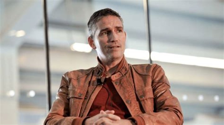 The Accurate Height of Jim Caviezel: A Comprehensive Guide