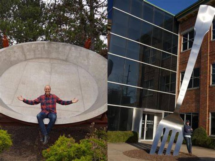 The World's Biggest Rocking Chair: A Unique Marvel of Engineering and Art