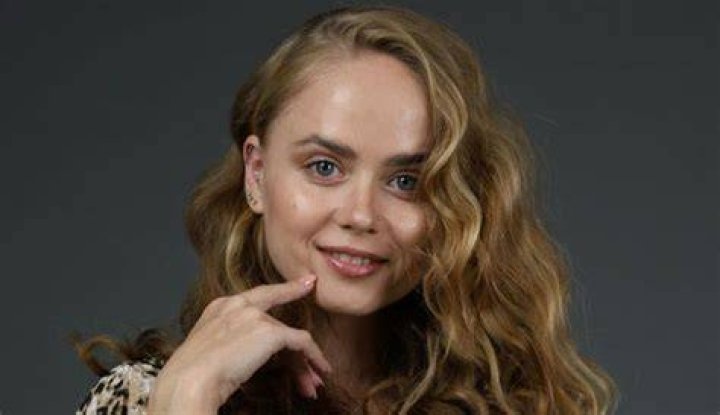 Uncover the Truth: Natalia Rudakova's Exact Height Revealed